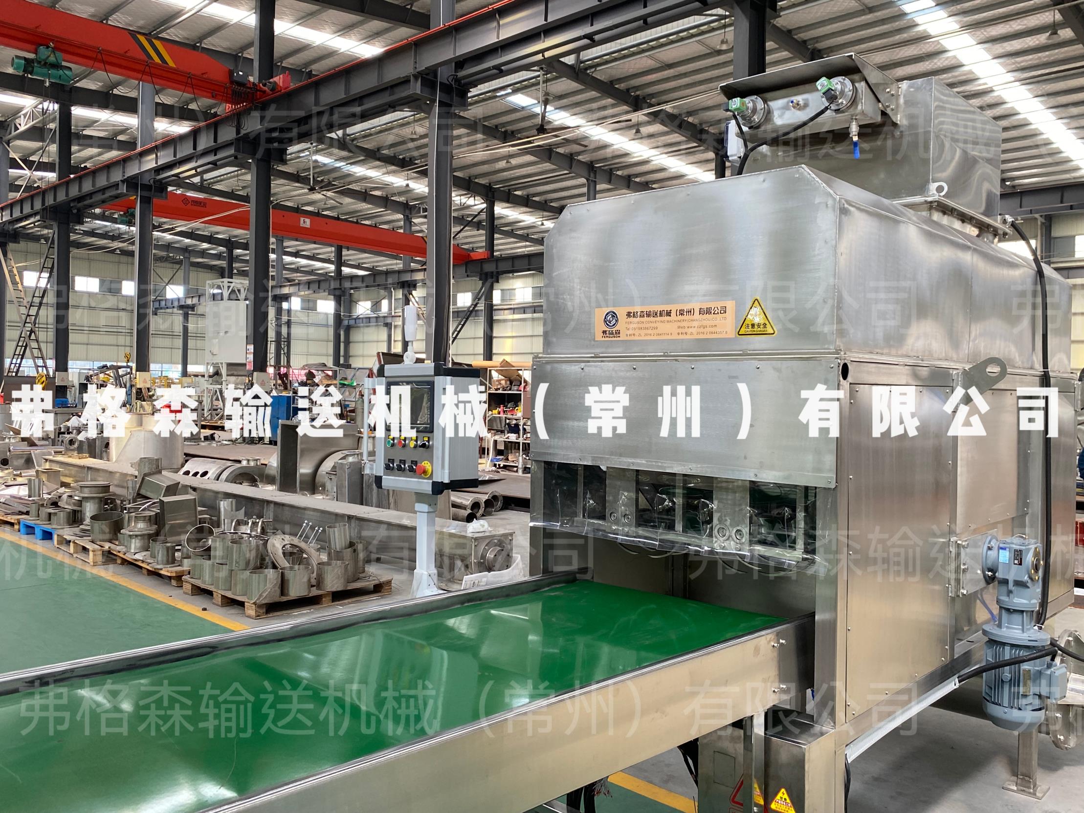  25KG或50KG包裝袋拆包機
